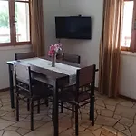 Eritha & Апартаменты *