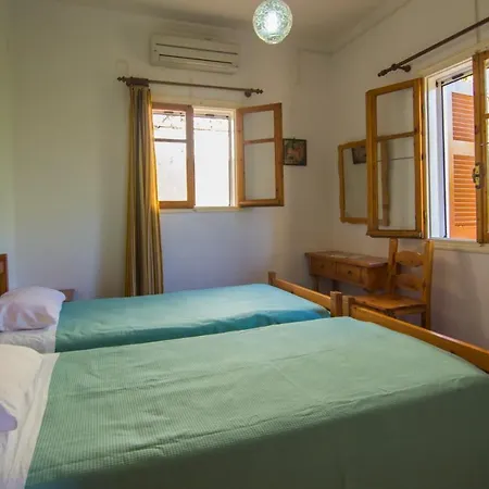 Eritha & Apartament